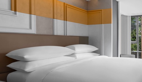 Superior Room, 1 King Bed