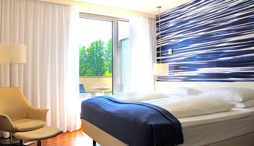 Grand Room, Terrace (Deluxe)