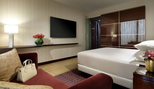 Room, 1 King Bed, City View