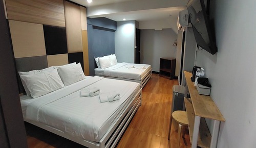 Standard Double Room, Multiple Beds