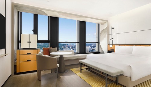 Deluxe Room, 1 King Bed