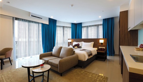 Executive Room