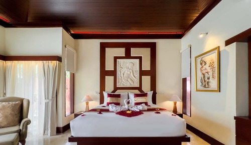 Room, Beachfront