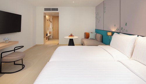 Premier Twin Room