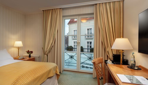 Single Room, Garden Area