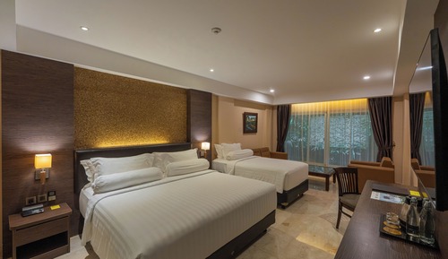 Family Room, 1 King Bed