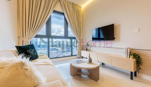 Deluxe One-Bedroom Suite