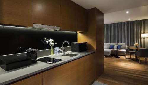 Residence Deluxe Room with Three Single Beds (3 Adults)
