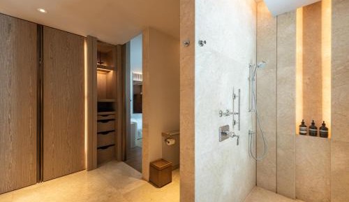 King Room - Mobility Accessible 