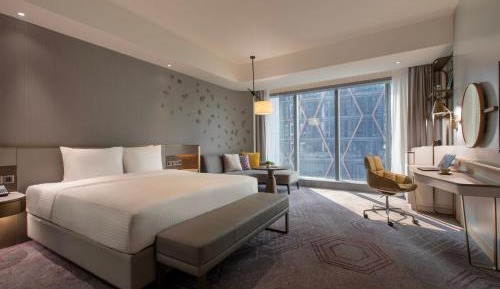 Premium King Room
