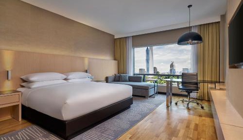 Deluxe King Room