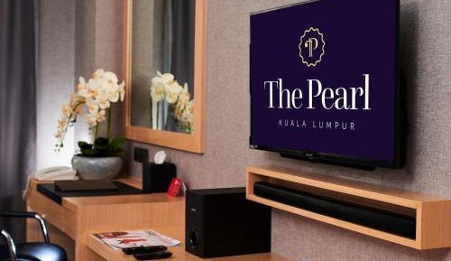 Pearl Premier Room (comes with free breakfast, hi -tea & supper)