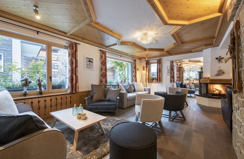 Zermatt Hotel | Hotel Chesa Valese