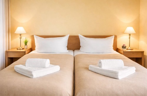 Feldberger Seenlandschaft Hotel | Kaiserhof Feldberg by Belvilla Resorts