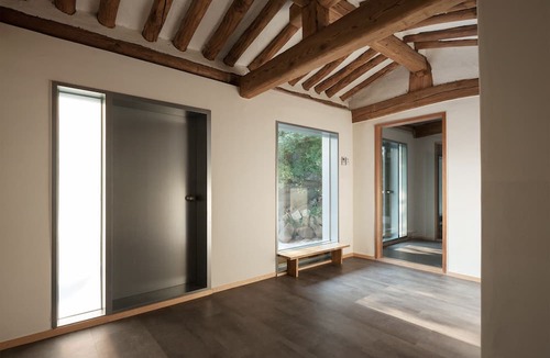 Seochon Hotel | Hanok Residence Hotel Side