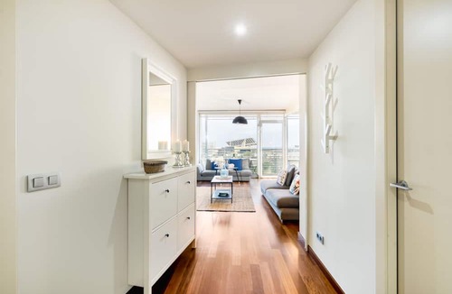 Sant Adria de Besos Apartment | Modern 2-Bedroom Apartment with Balcony & Pool Access Near Forum Beach