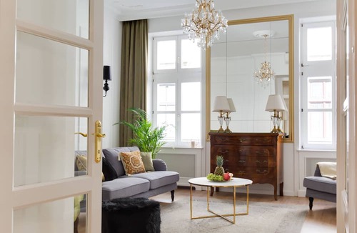 Inner City Budapest Apartment | Chestnut & Eliza Suites - Superior Homes
