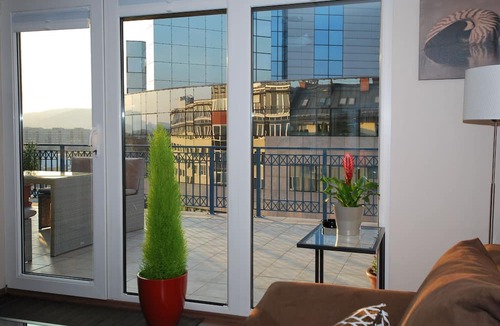 13th District Apartment | Arpad Bridge Apartments