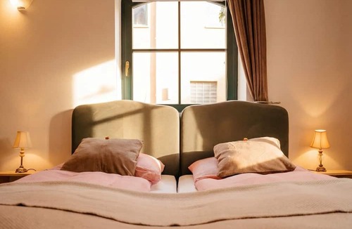 Michendorf Bed & Breakfast | Königsflieder - Apartment in the Fliederhof Stücken