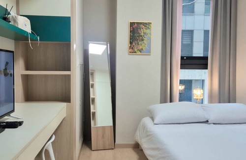Myeongdong Apartment | 27 l Myeongdong 5min l Airport bus l Cozy Room