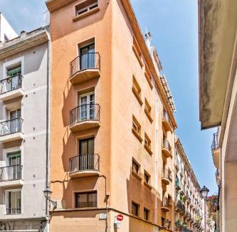 El Raval Apartment | Rambla de Mar Apartments by Blossom Hotels