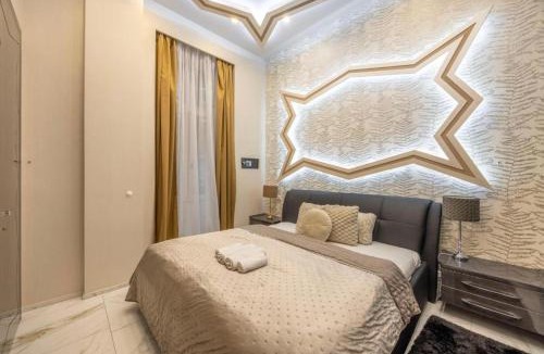 Terezvaros Apartment | Marble & Gold Flat Jacuzzi Andrassy Steps