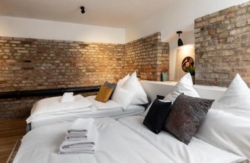Weissensee Apartment | Industrial Loft Duplex -100sqm- near Antonplatz