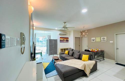 Maluri Apartment | Sunway Velocity V Residence by DeUrban