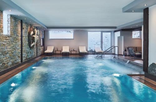Zermatt Hotel | SCHLOSS Zermatt - CBD & Adaptogenic Spa and Sport Hotel