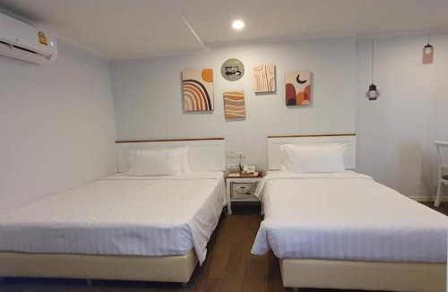Chan Kasem Hotel | J PLACE HOTEL
