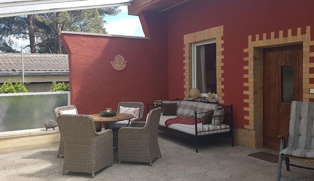 Holiday home with garden, barbecue and terrace