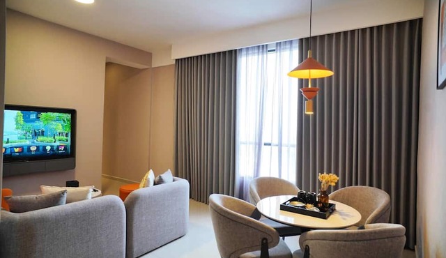 Wyndham Grand I-City