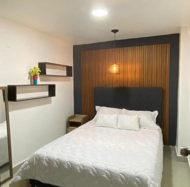 S21 COMODO APARTAMENTO EN LAURELES ESTADIo 2 HABT 2 BAÑOS