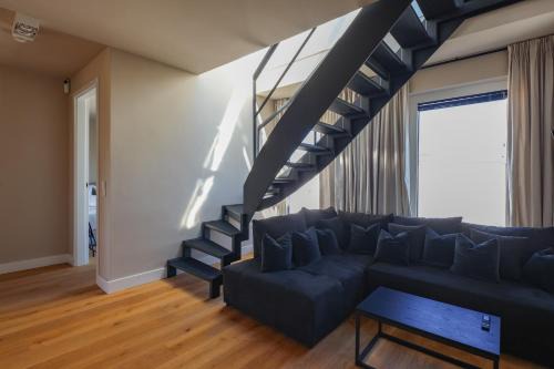 Apartment am KuDamm mit Dachterrasse, Pool und Sauna