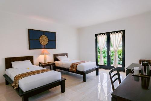 Legong Keraton Beach Hotel